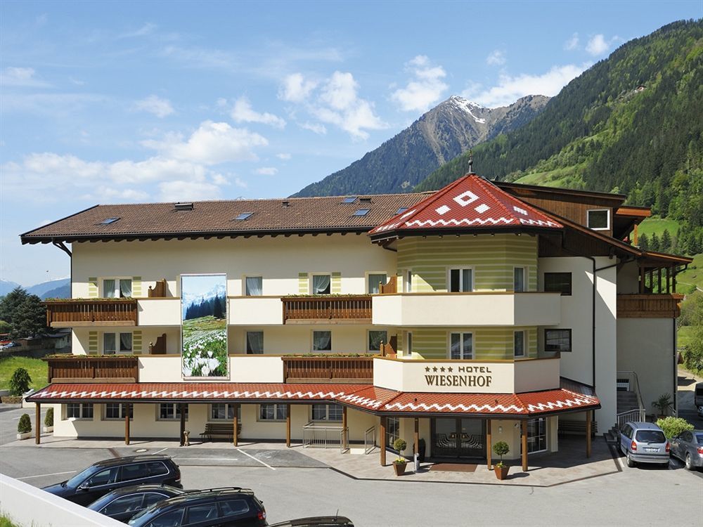 Wiesenhof Gardenresort Сан Леонардо ин Пасирия Екстериор снимка